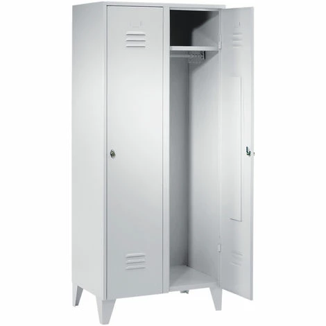 Wolf Stahlspind Mit Stollenfüßen, Abteile Schrankhoch - Vollwandtüren, 5 Wolf Stahlspind Mit Stollenfüßen, Abteile Schrankhoch - Vollwandtüren, – Bild 5